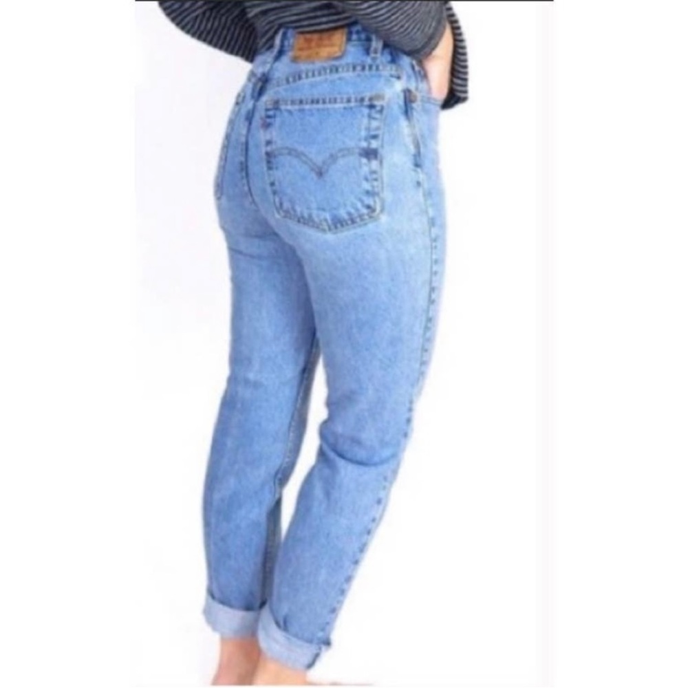 Vintage Levi's 521 Tapered Leg Jeans